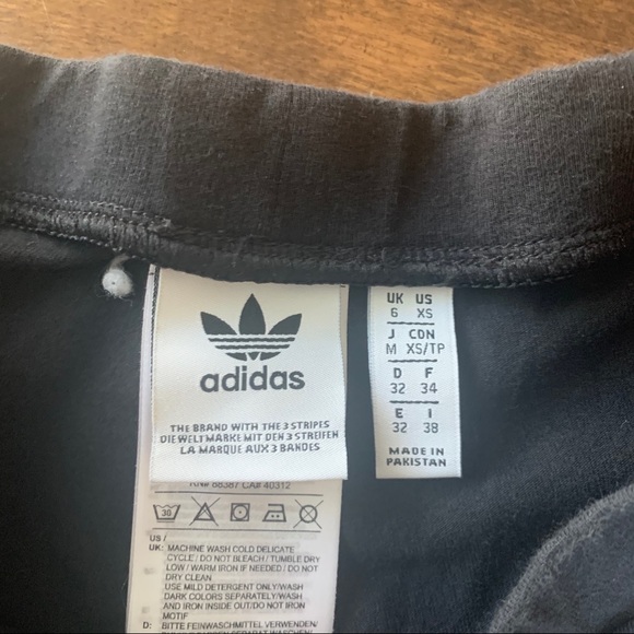 Adidas Three Stripe Leggings - Picture 3 of 3